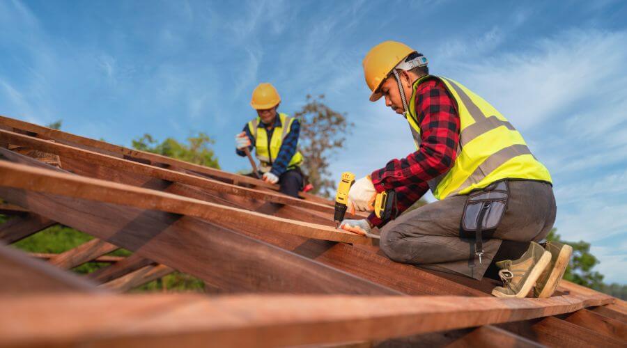 Professional gutter cleaning in Woronoco, MA